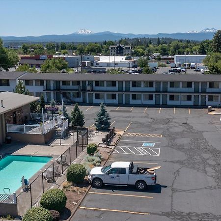 Bend Inn & Suites Екстериор снимка